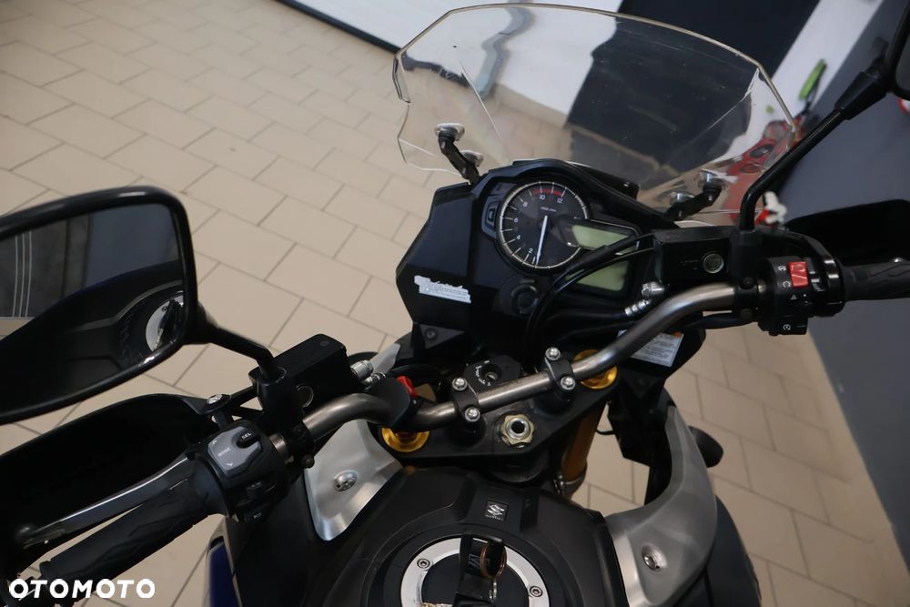 Suzuki DL - 7