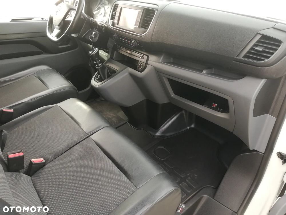 Opel Vivaro - 6