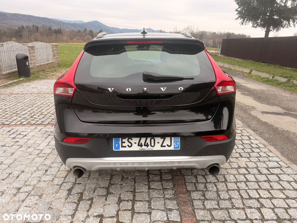 Volvo V40 T3 Inscription - 11
