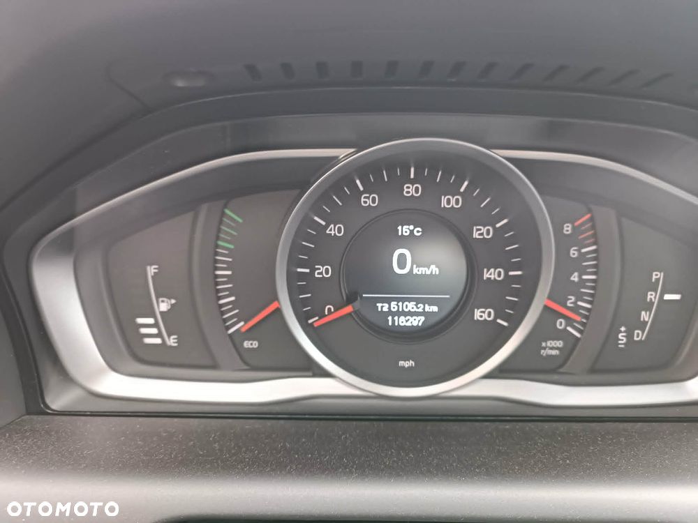 Volvo XC 60 T5 AWD Geartronic Summum - 8