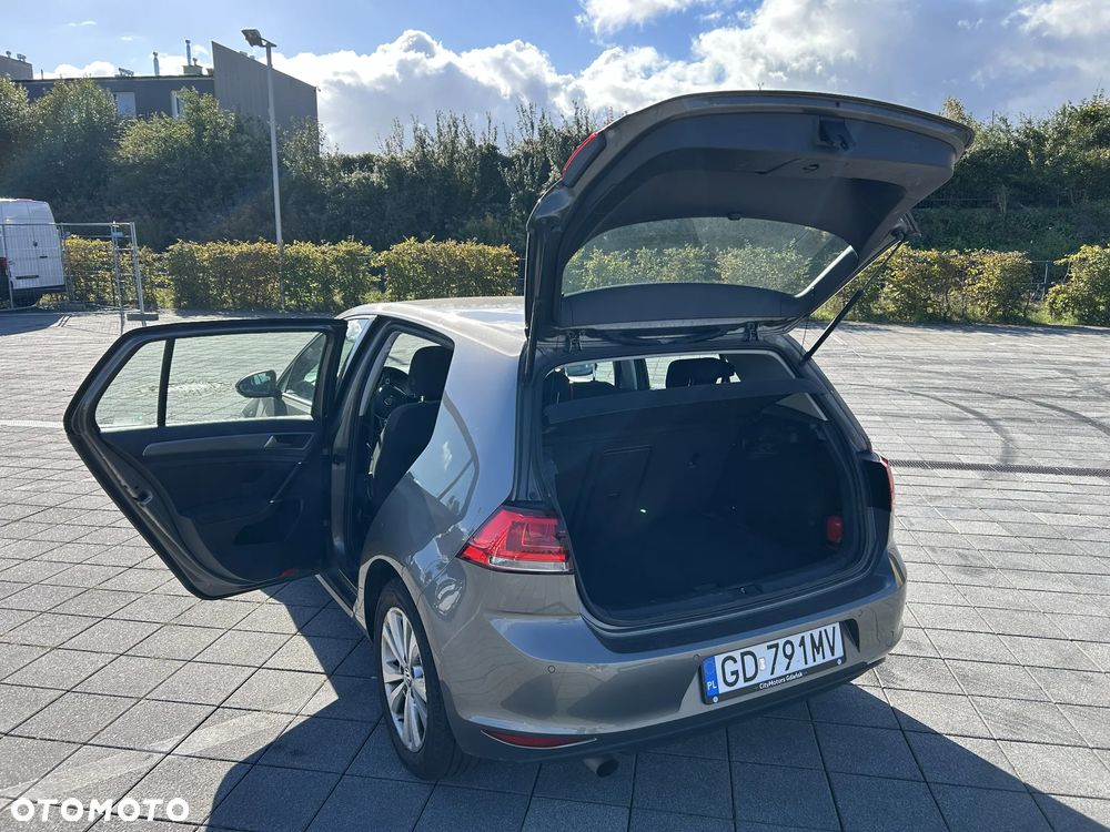 Volkswagen Golf - 4