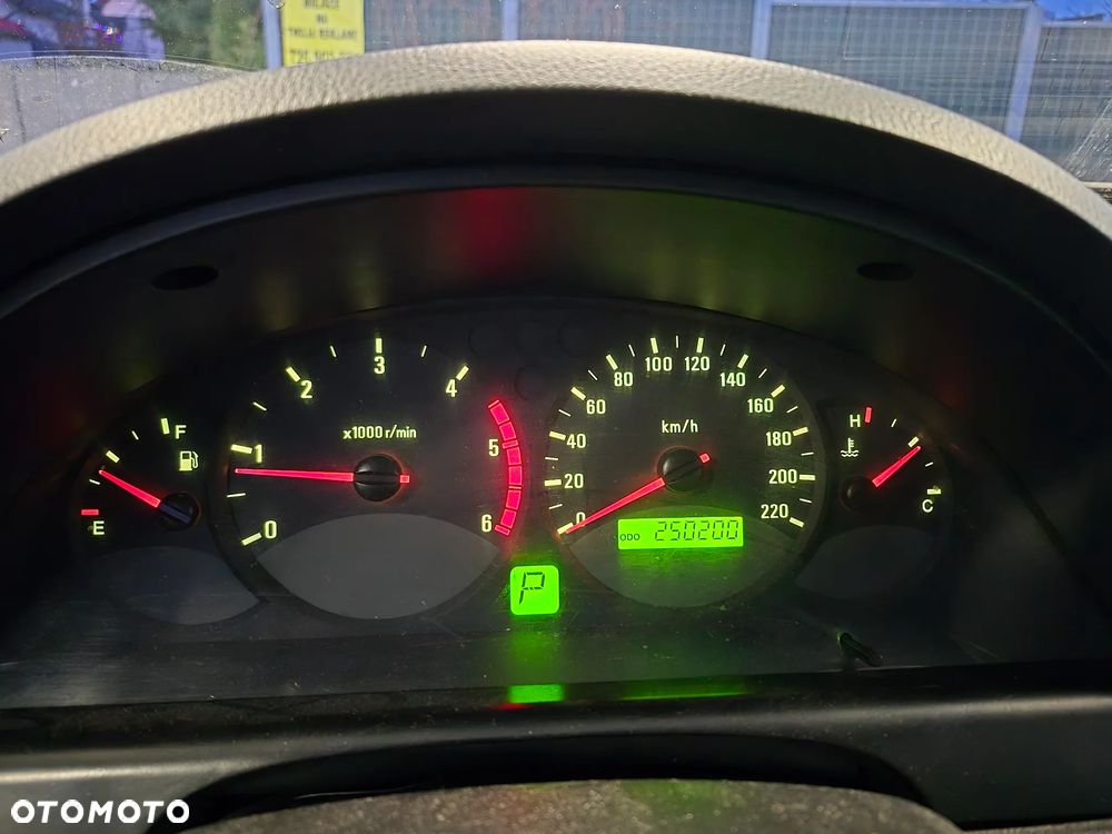 SsangYong/KGM Rexton RX 270 XVT - 10