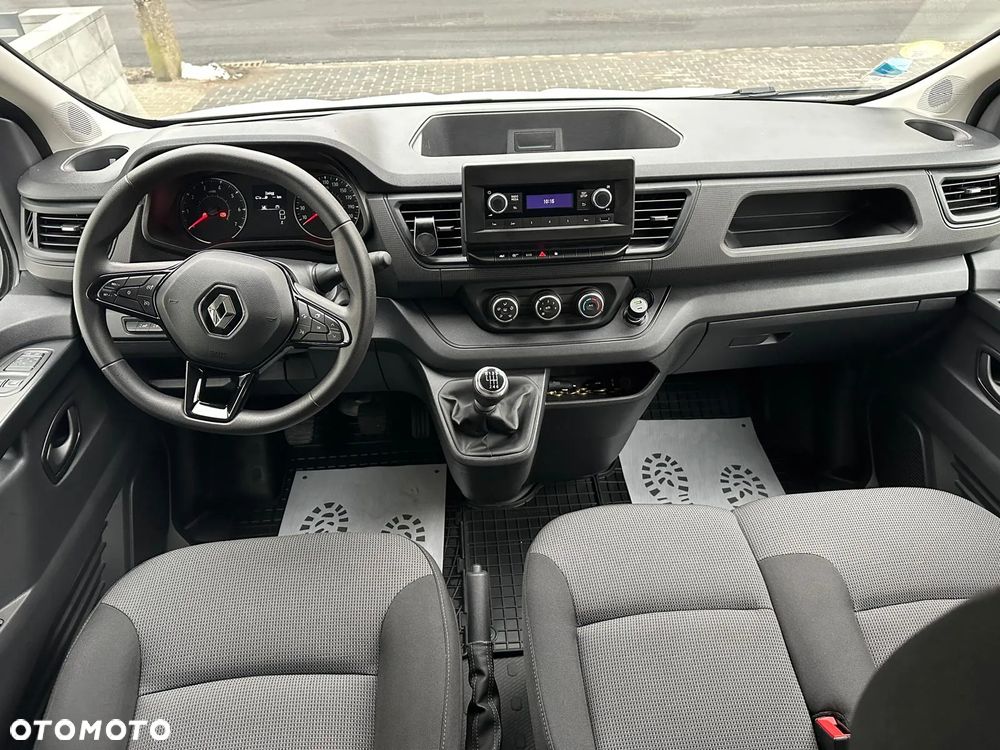 Renault Trafic 2.0 dCi Escapade - 10