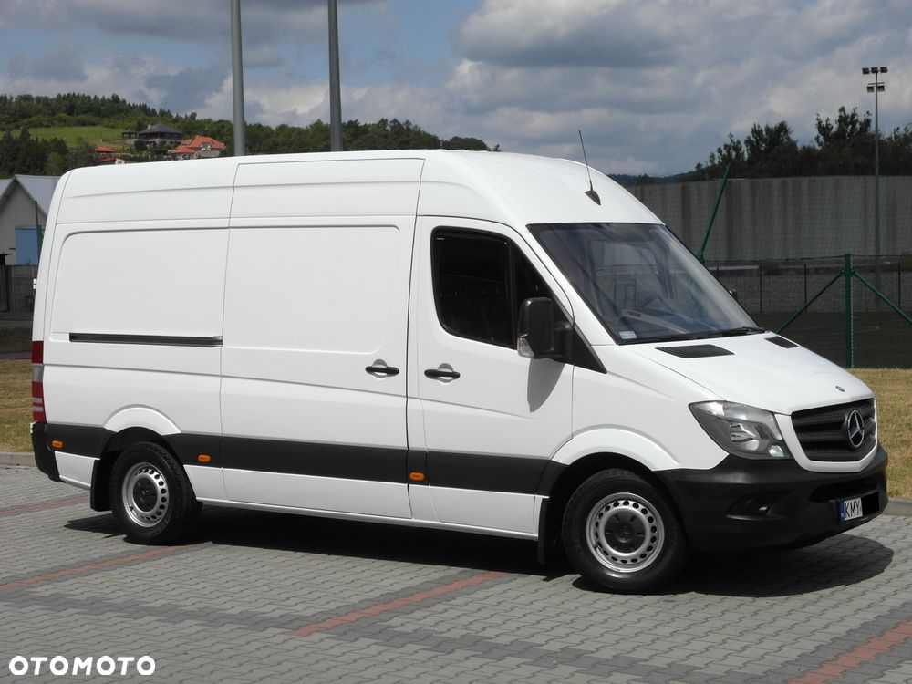 Mercedes-Benz Sprinter - 7