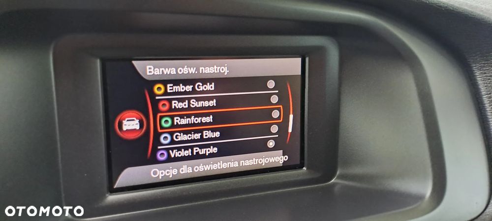 Volvo V40 T3 Geartronic Momentum - 29