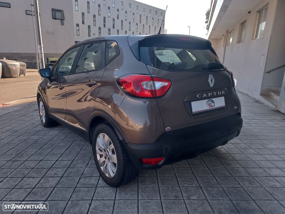 Renault Captur 0.9 TCE Exclusive - 8