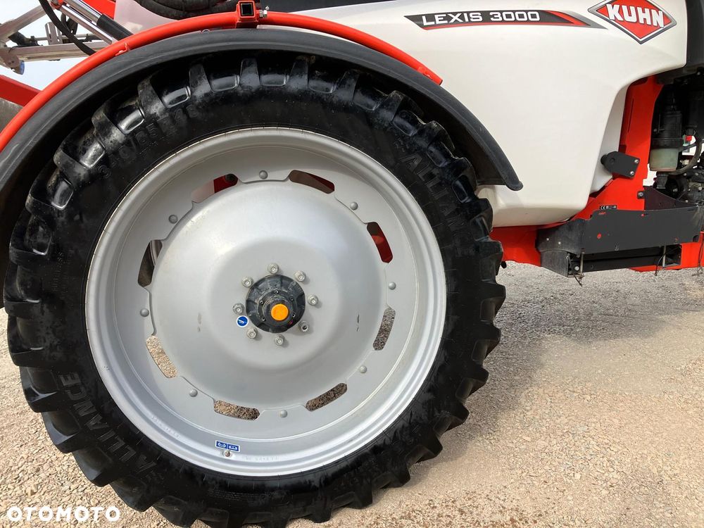 Kuhn Lexis 3000 - 10