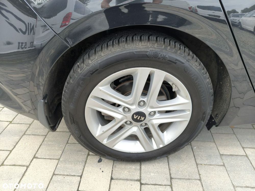 Kia Ceed - 34