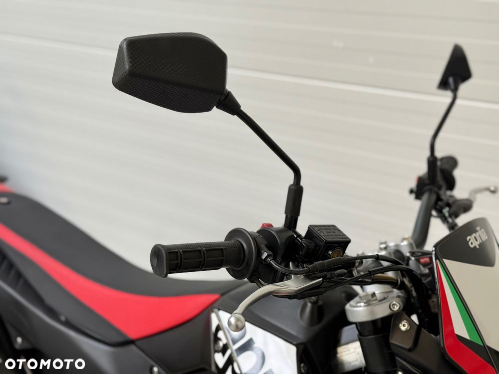 Aprilia SX - 12