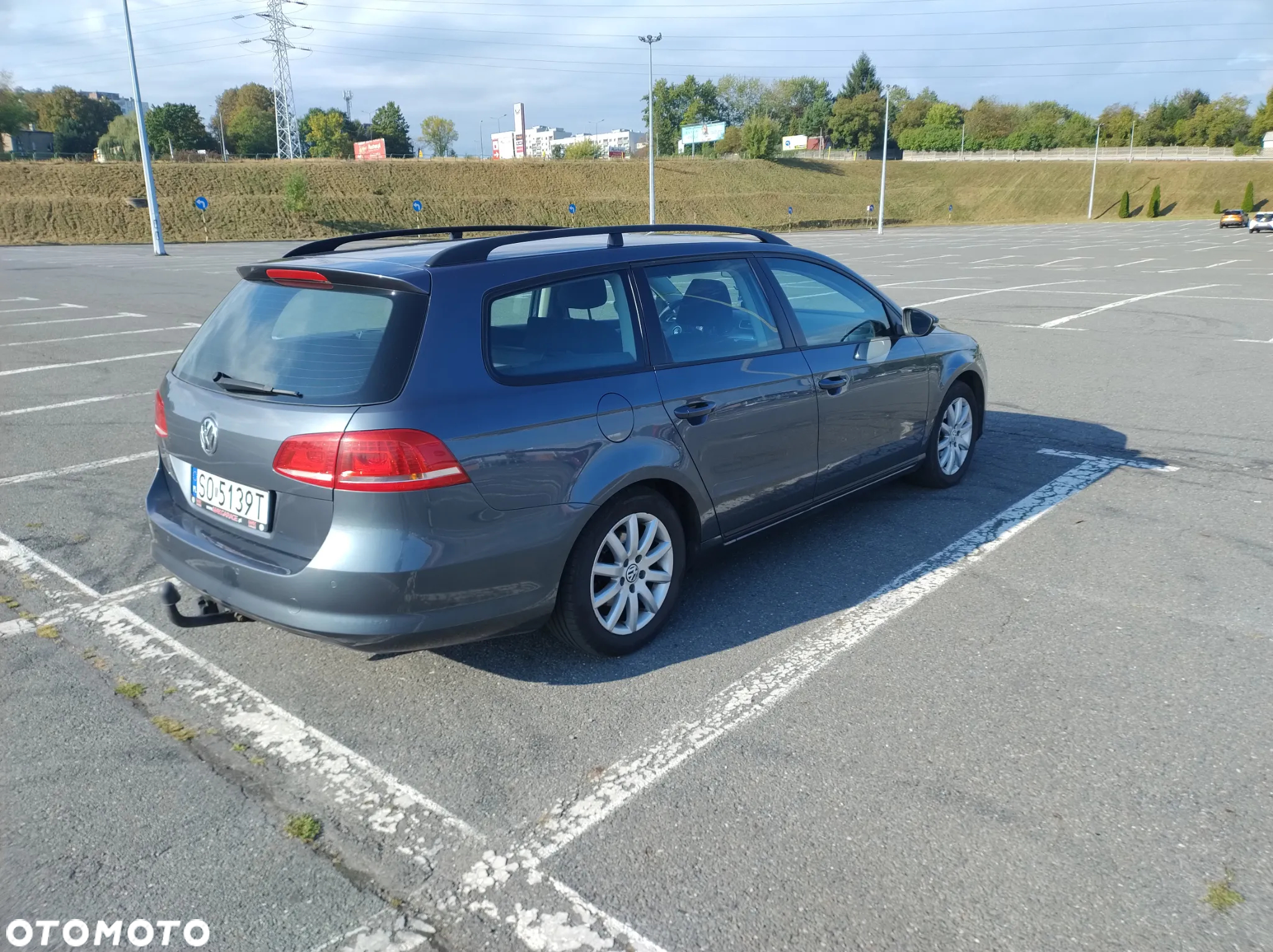 Volkswagen Passat 2.0 TDI Trendline - 5