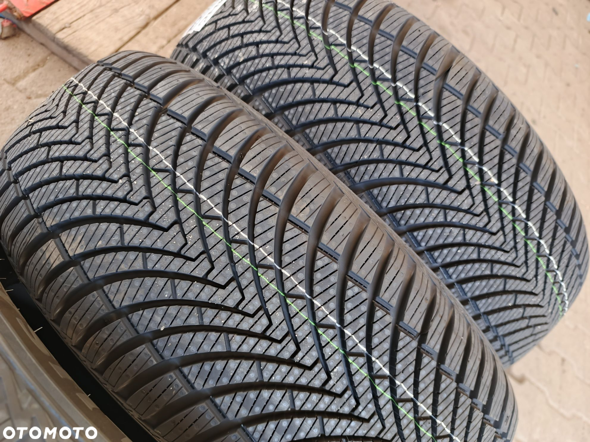 Nowe Opony wielosezonowe 205/55/16 Kumho 2024r - 3
