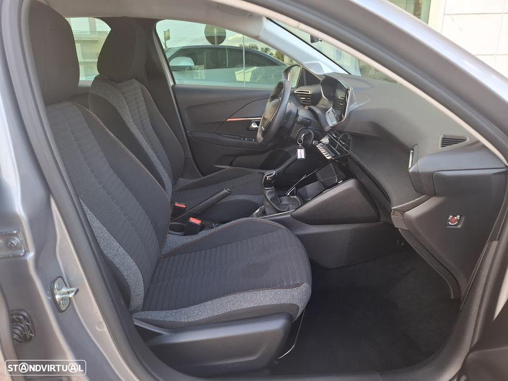 Peugeot 208 1.2 PureTech Active Pack - 42