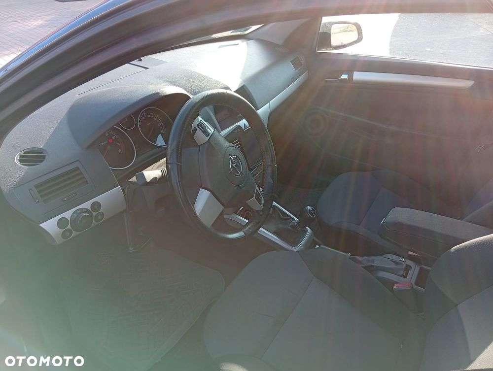 Opel Astra 1.6 Enjoy - 5