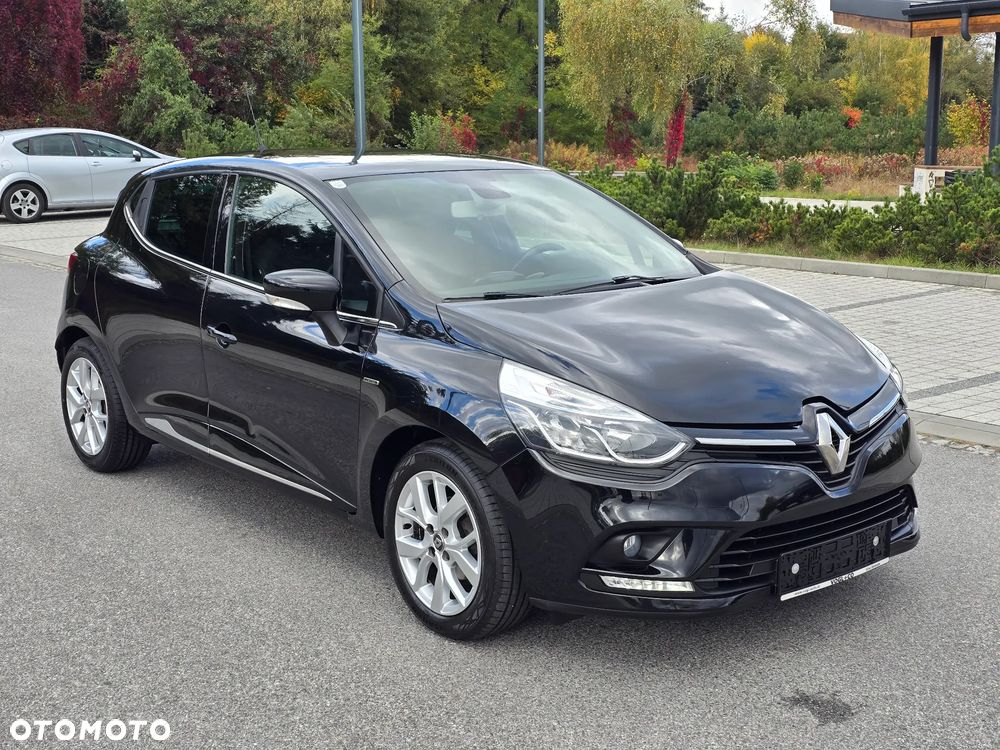 Renault Clio - 6