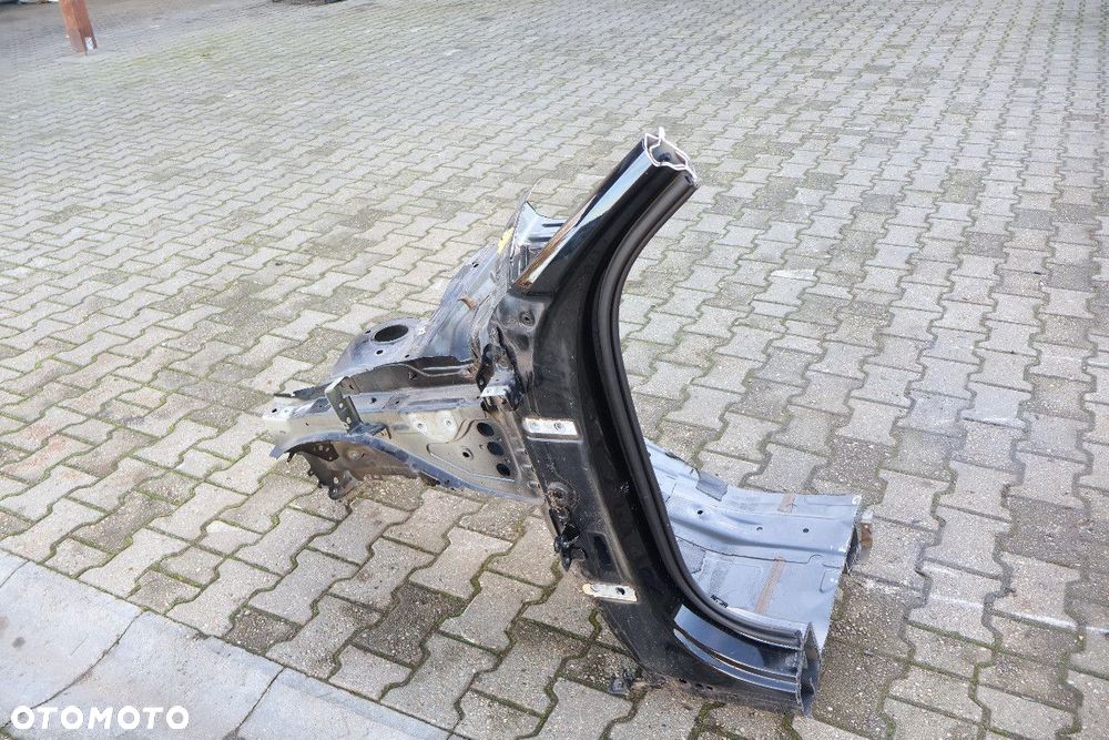 VOLVO XC40 ĆWIARTKA LEWA PRZÓD '019 - 2