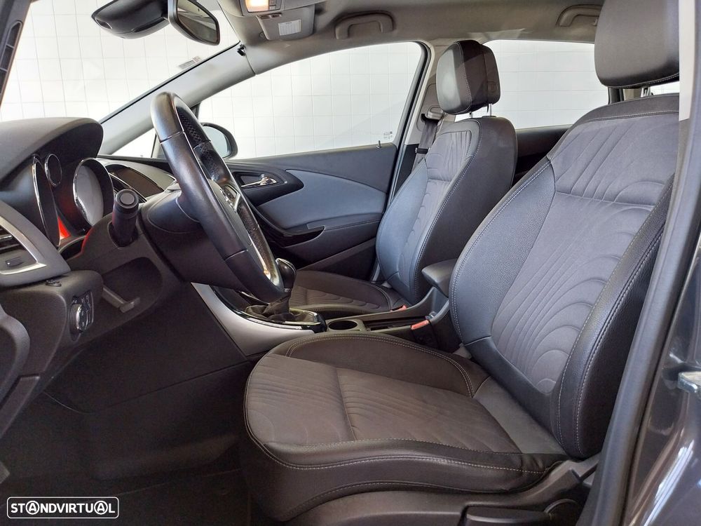 Opel Astra Sports Tourer 1.4 T Cosmo S/S - 4