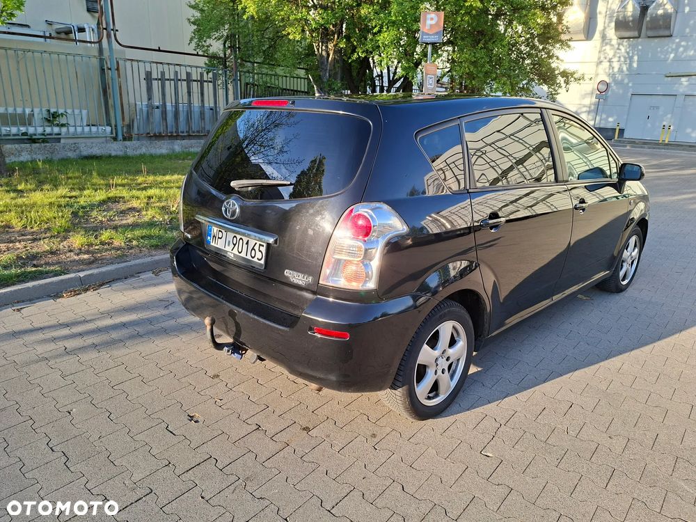 Toyota Corolla Verso 1.8 Gold + 7os - 9