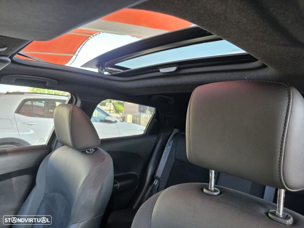Nissan Juke 1.6 N-Connecta Xtronic - 15