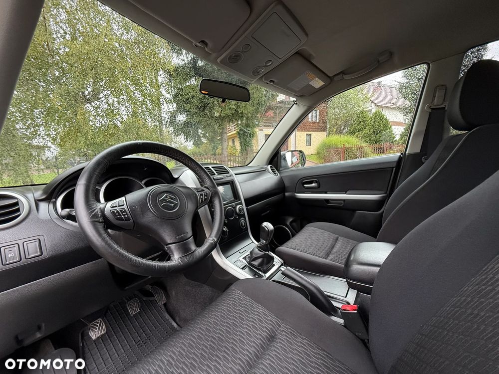 Suzuki Grand Vitara 2.4 Elegance EU5 - 13