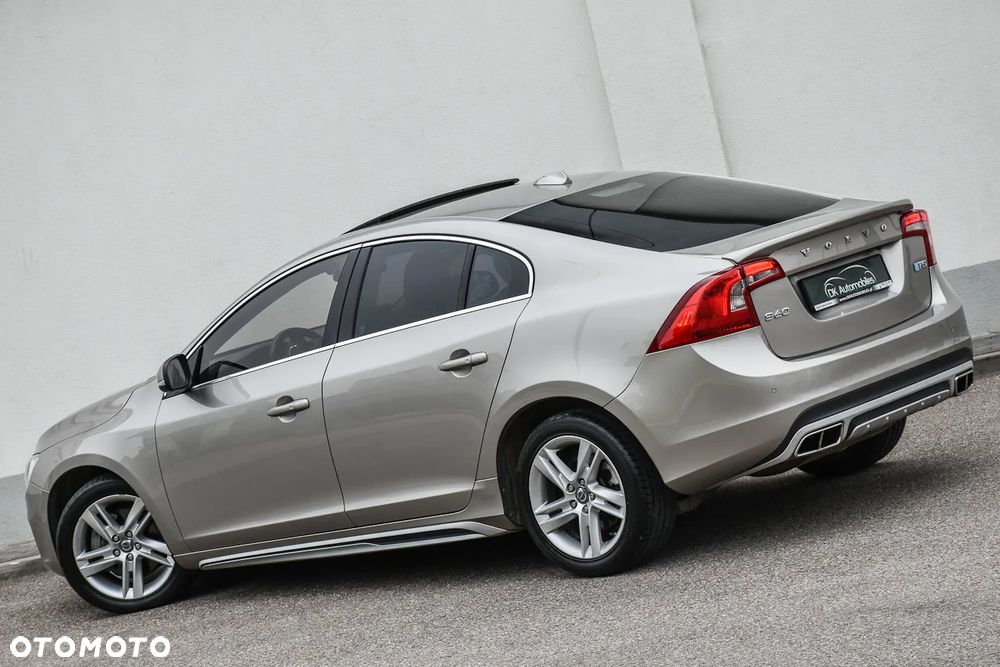 Volvo S60 2.5 T5 - 11