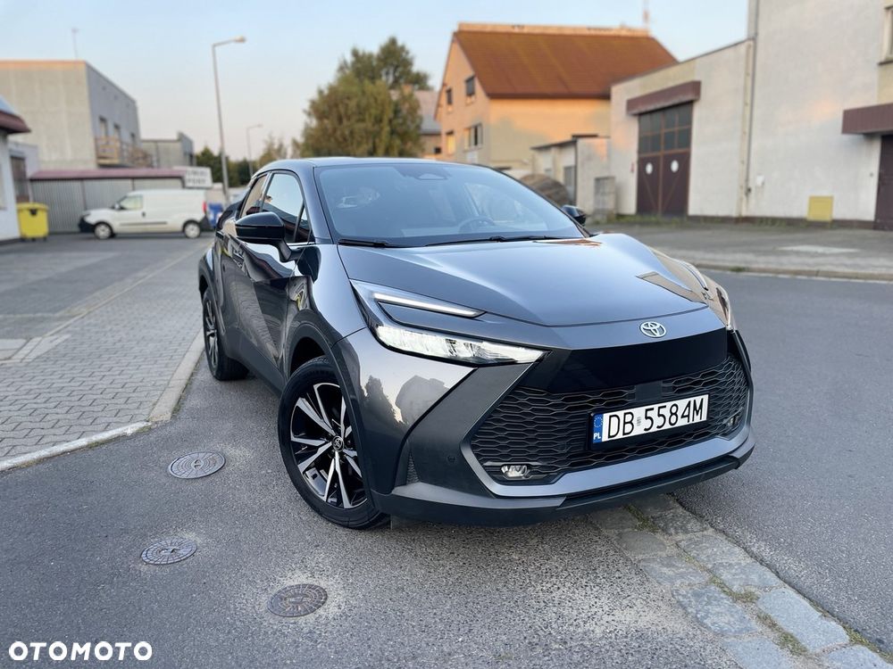 Toyota C-HR 1.8 Hybrid Executive, 2024