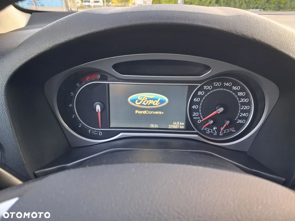 Ford Mondeo 2.0 Titanium - 17