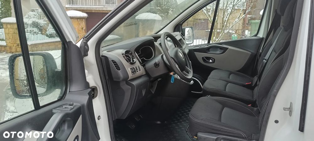 Renault Trafic - 24