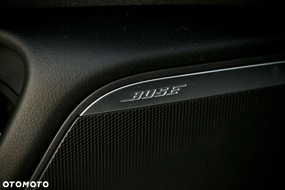 Audi A6 Avant 2.0 TDI quattro S tronic - 28