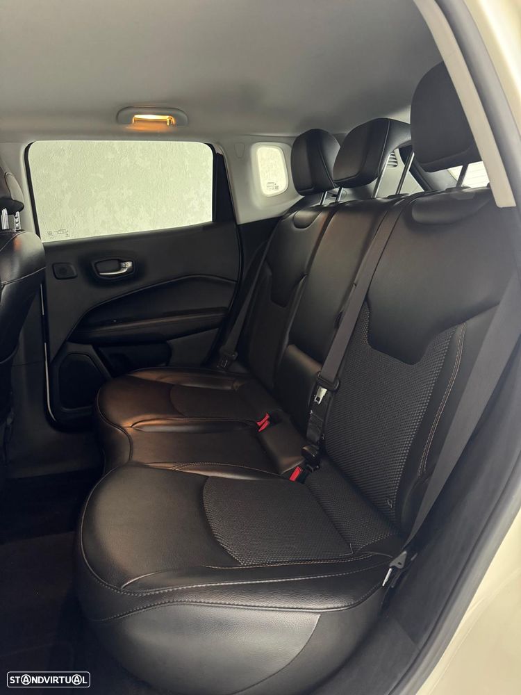 Jeep Compass 1.6 MultiJet Limited - 12