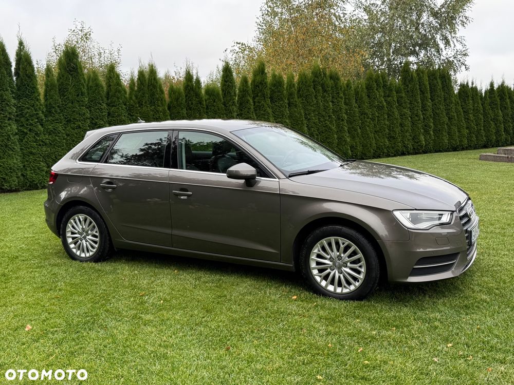 Audi A3 Sportback 1.4 TFSI Ambiente - 15