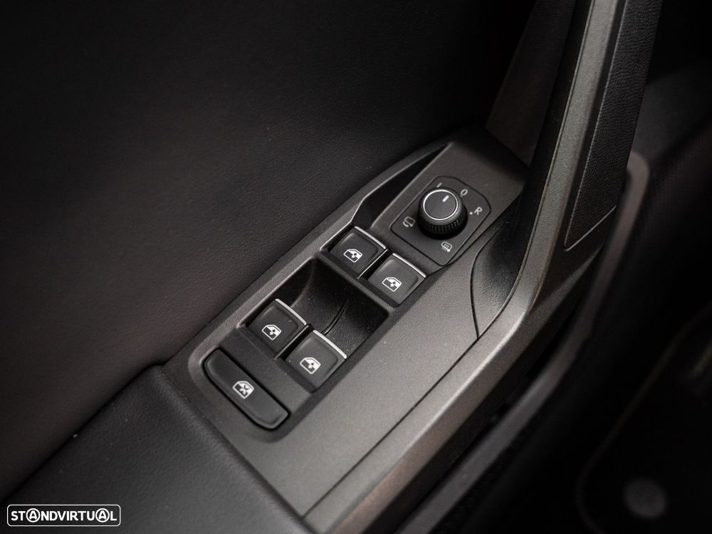 SEAT Leon ST 1.0 TSI FR - 39