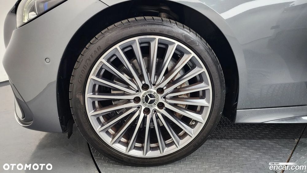 Mercedes-Benz Klasa C 300 9G-TRONIC Edition AMG Line - 6