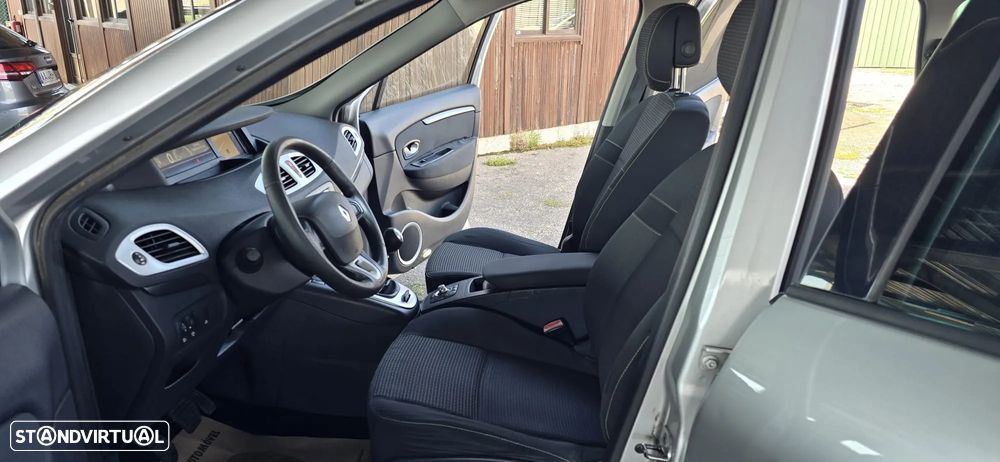 Renault Scénic 1.5 dCi Dynamique S - 11