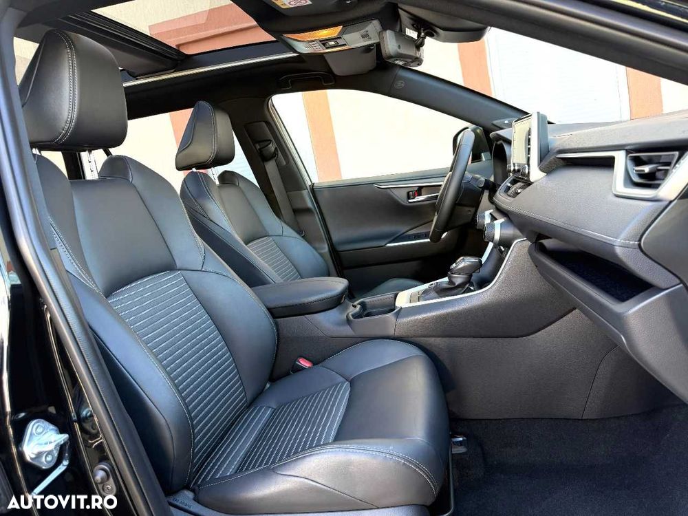 Toyota RAV4 - 22