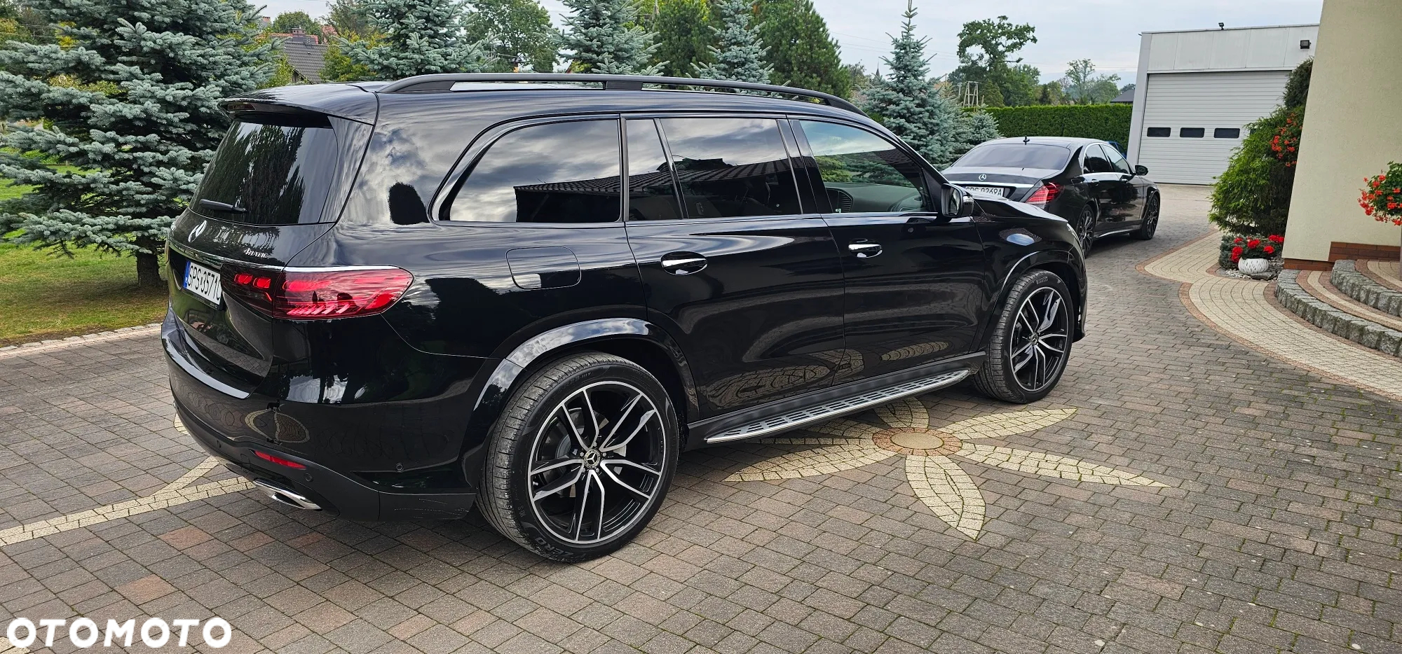 Mercedes-Benz GLS 450 d mHEV 4-Matic AMG Line - 9