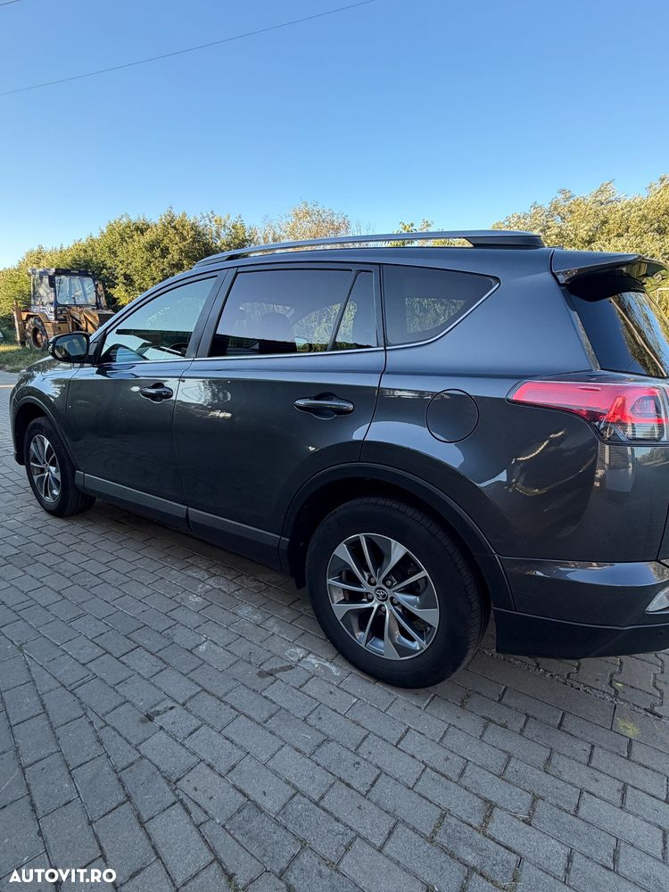 Toyota RAV4 2.5 VVT-i 4x4 Luxury - 19