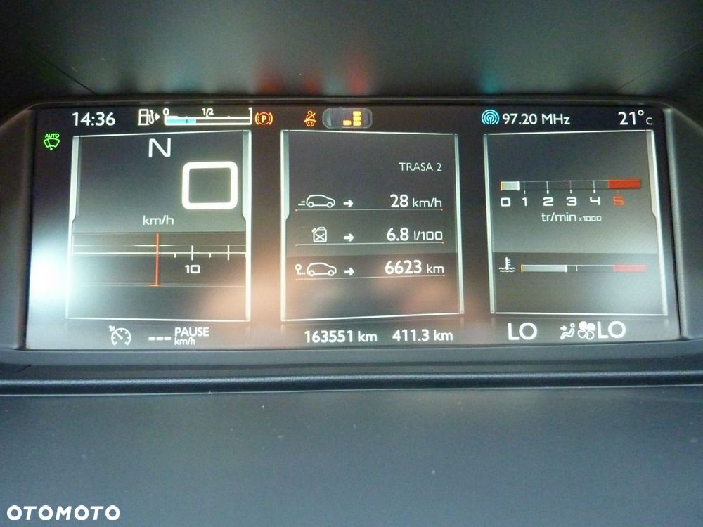 Citroën C4 Picasso - 24