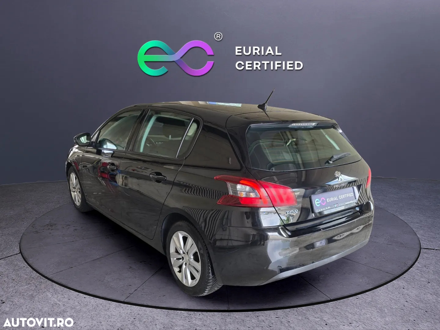 Peugeot 308 1.2 L PureTech Turbo Allure - 4
