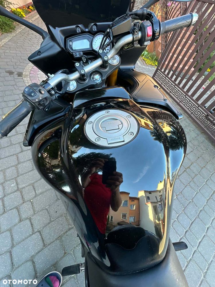 Yamaha FZ8 - 9