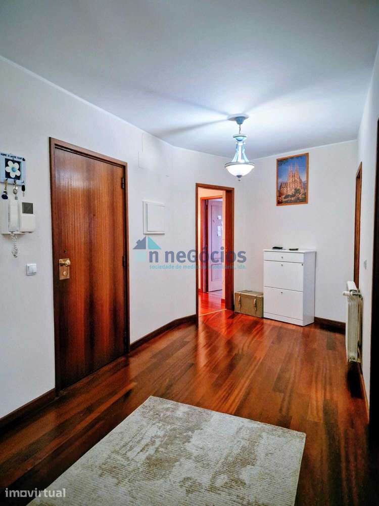 Apartamento t3 com terraço e garagem no centro de Oliveira de Azeméis - Grande imagem: 3/16