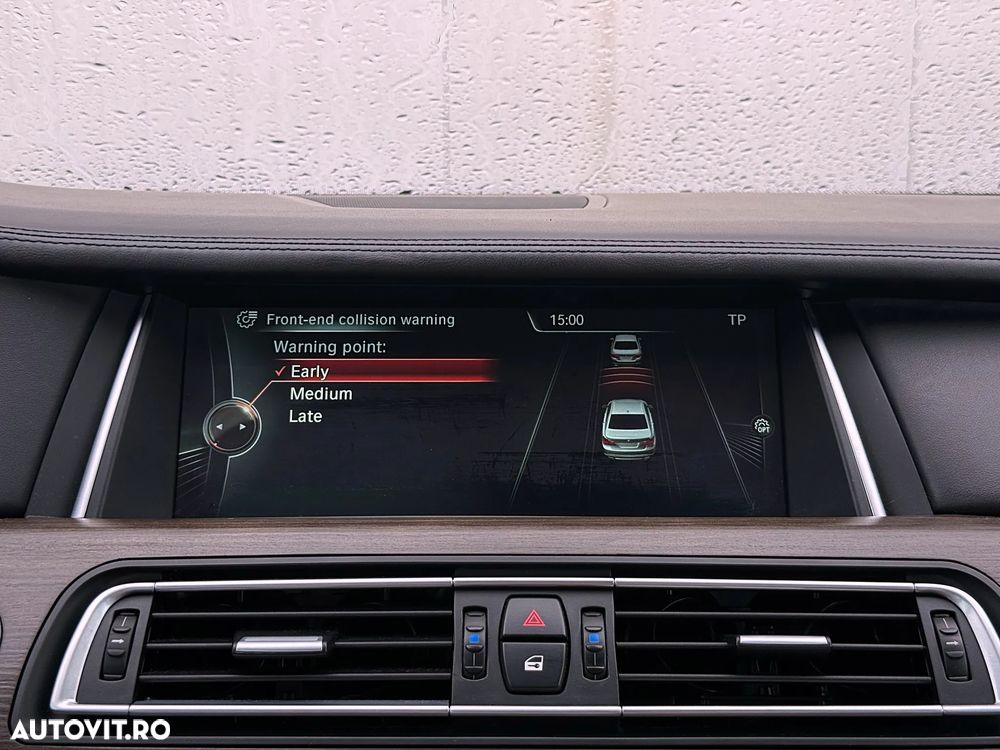 BMW Seria 7 730d Edition Exclusive - 18