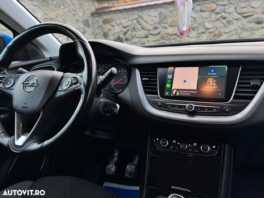 Opel Grandland X 1.2 Turbo START/STOP Design Line - 12