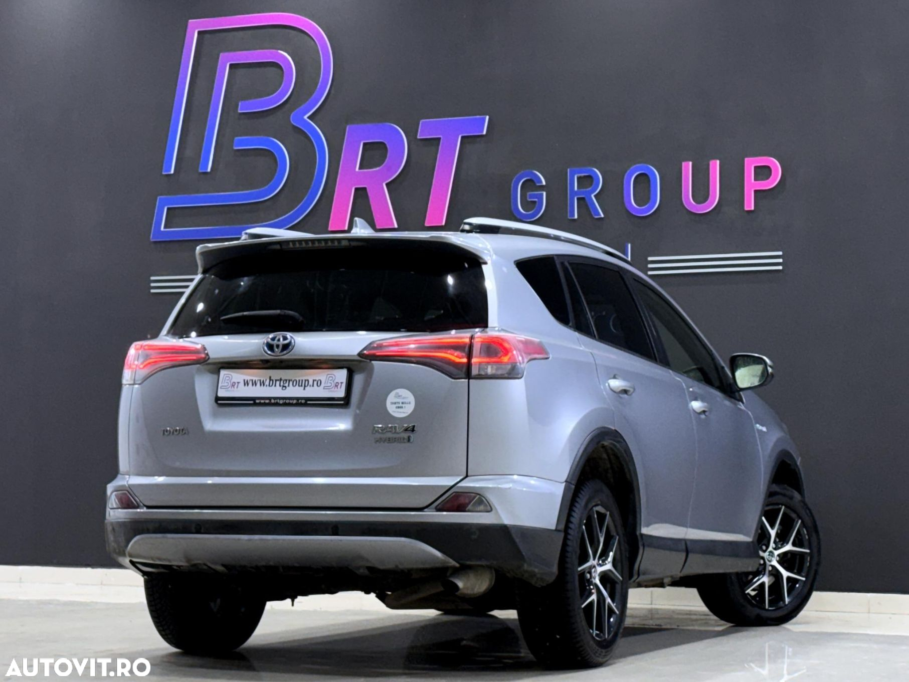 Toyota RAV4 - 4