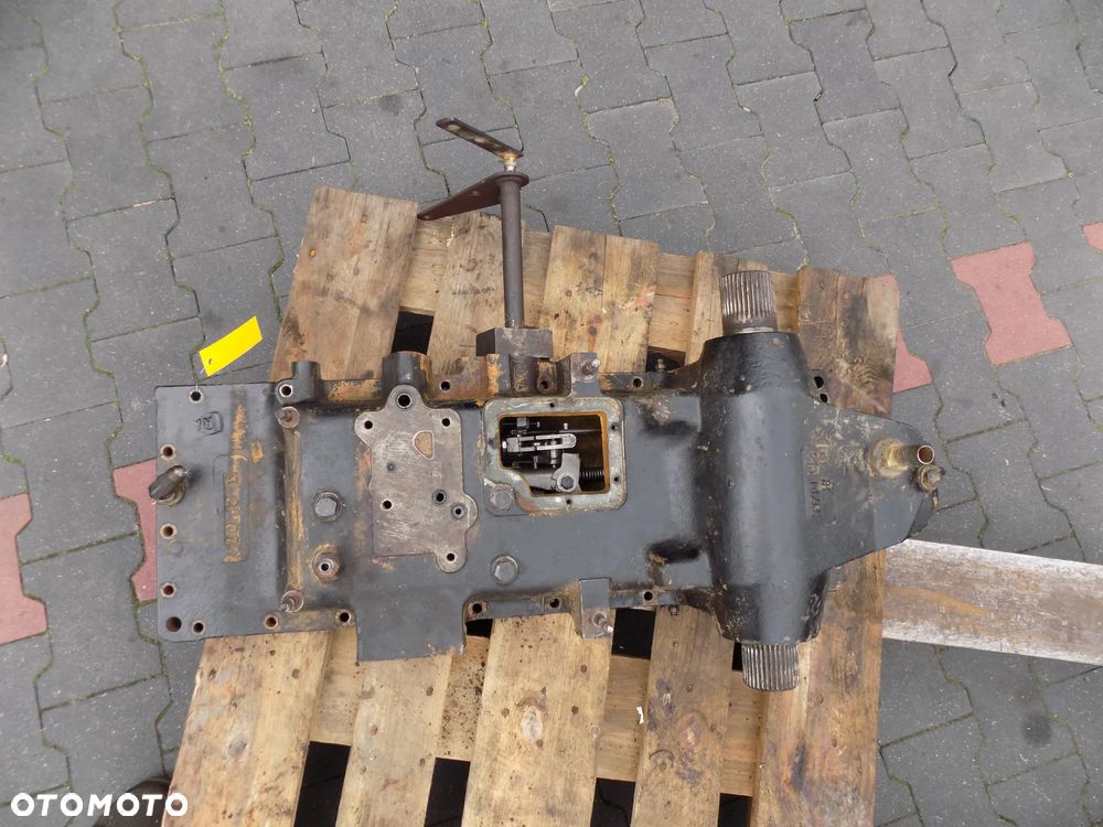Case 885 xl 955 785 685 585 skrzynia biegów tryb wałek synchronizator kosz przystawka napedu - 13
