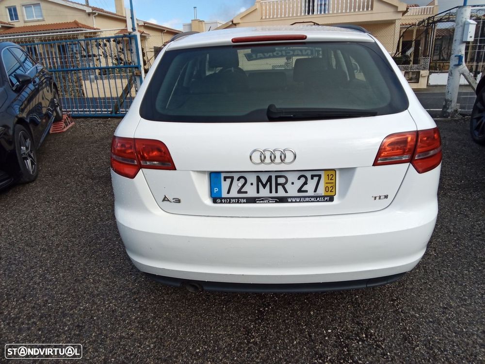 Audi A3 Sportback 1.6 TDI Advance - 9