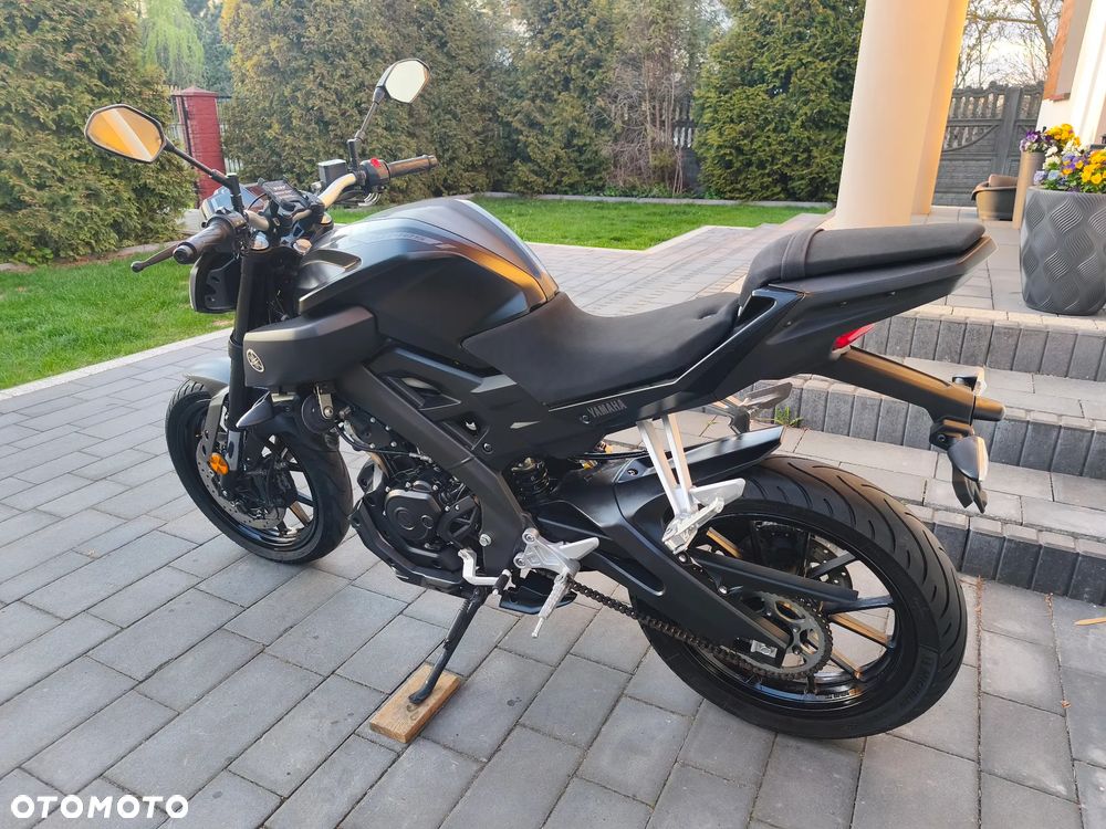 Yamaha MT - 6