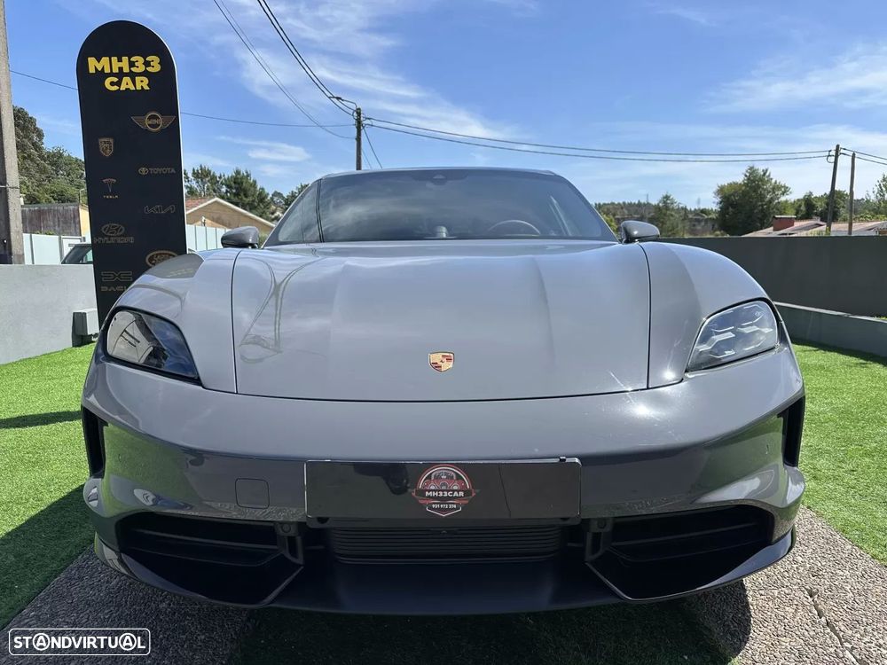 Porsche Taycan Sport Turismo GTS - 8