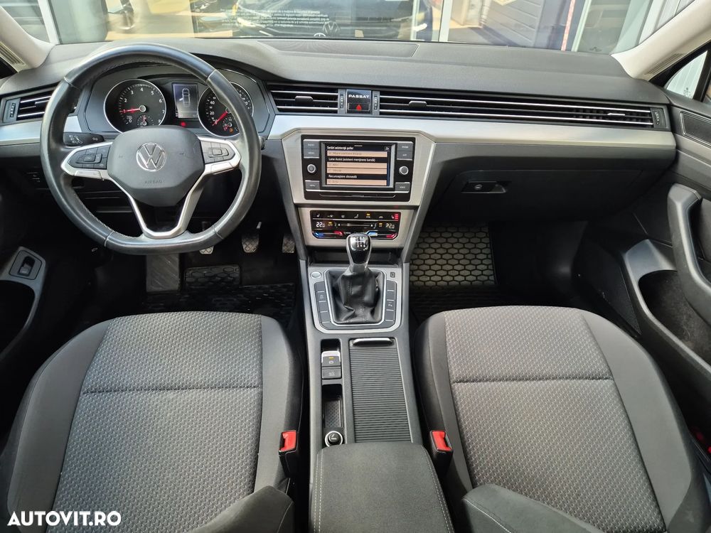 Volkswagen Passat 1.5 TSI ACT Trendline - 19