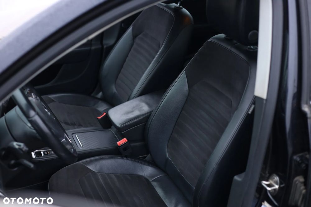 Volkswagen Passat - 9