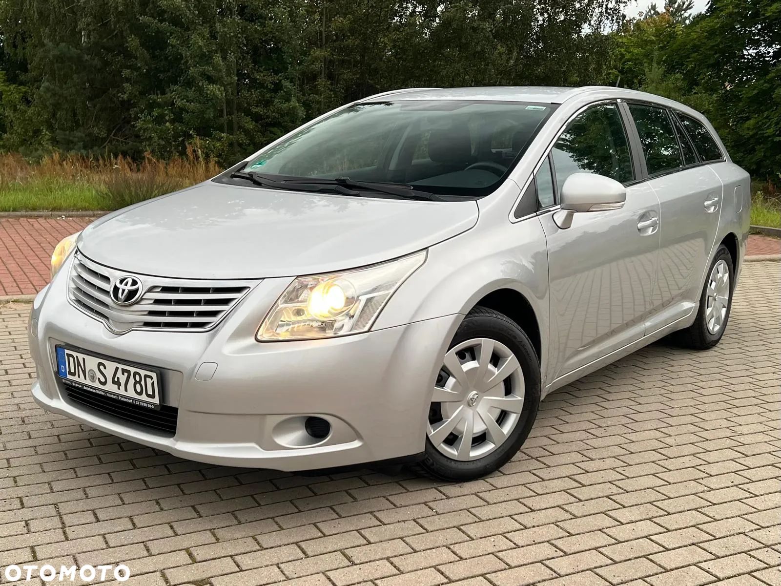 Toyota Avensis Combi 1.6 - 1